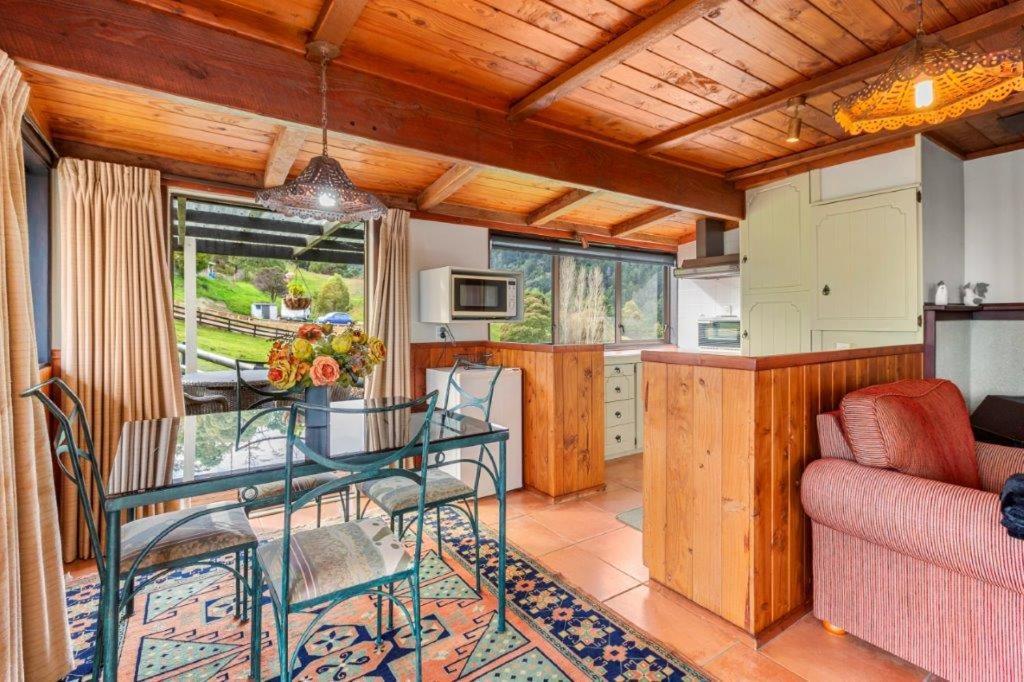 Chartre Manor B&B Thames Zewnętrze zdjęcie